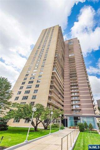 6040 Boulevard East 6F, West New York, NJ 07093