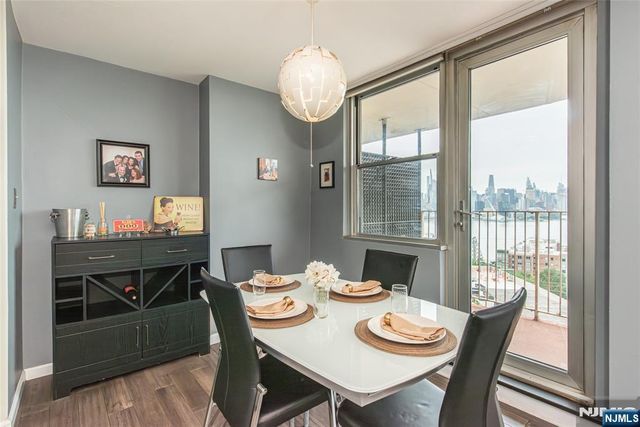 6040 Boulevard East 6F, West New York, NJ 07093