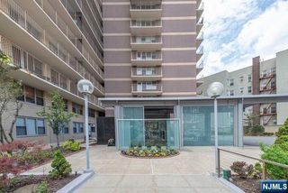 6040 Boulevard East 6F, West New York, NJ 07093