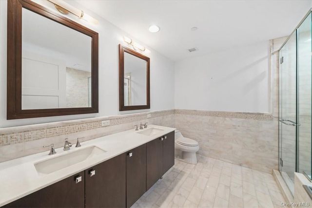 5 Renaissance 18E, White Plains, NY 10601