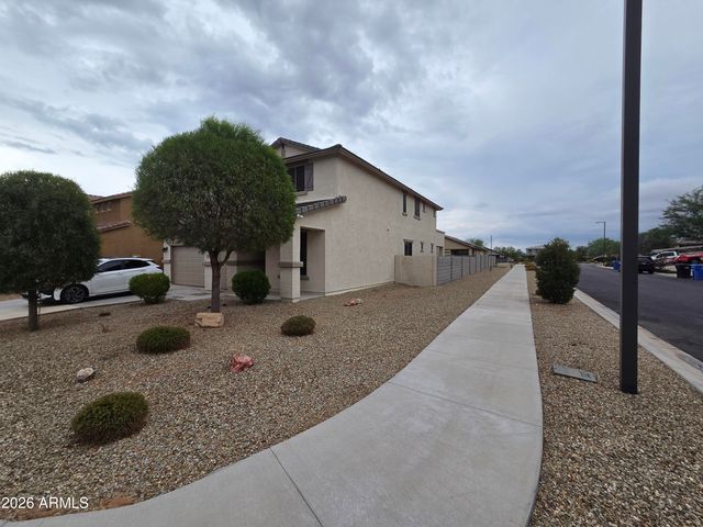 17867 W JESSIE Lane, Surprise, AZ 85387