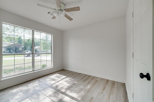 53 Bud Grimes Rd, Ward, AR 72176
