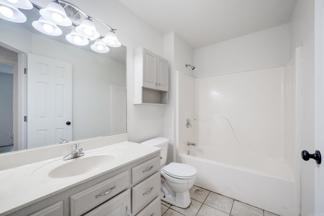 53 Bud Grimes Rd, Ward, AR 72176