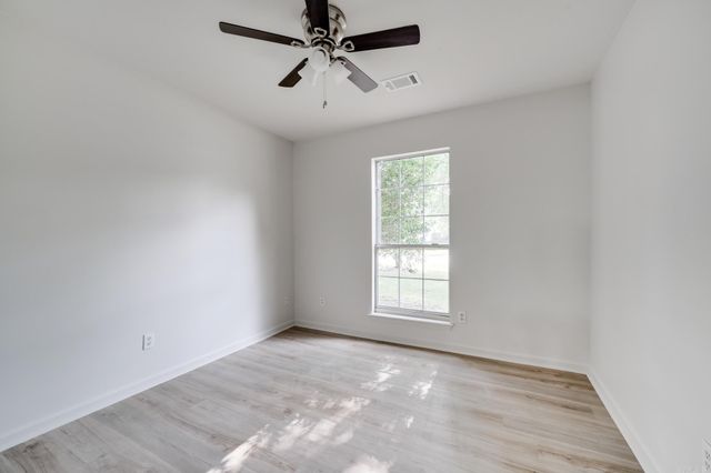 53 Bud Grimes Rd, Ward, AR 72176