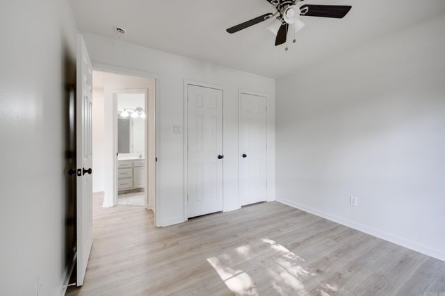 53 Bud Grimes Rd, Ward, AR 72176