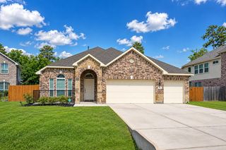 604 W Linnwood Drive, Woodbranch, TX 77357