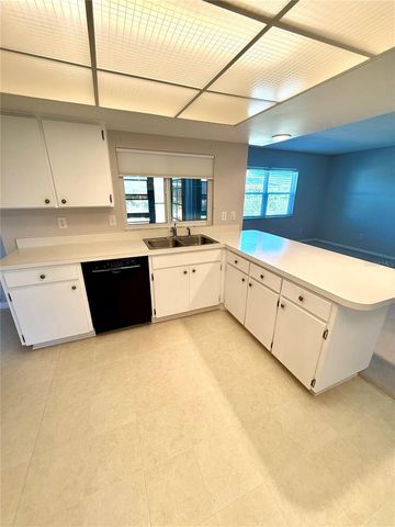 657 FORT DUQUESNA DRIVE, Sun City Center, FL 33573