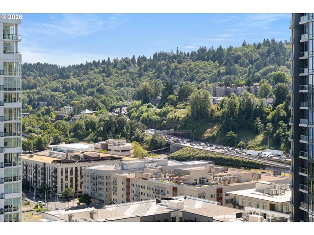 841 S GAINES St 1312, Portland, OR 97239