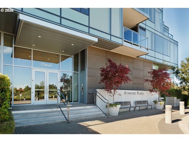 841 S GAINES St 1312, Portland, OR 97239