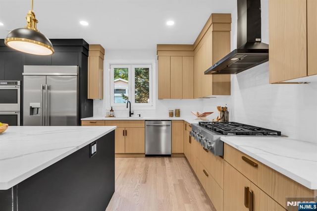 515 Salem Street, Paramus, NJ 07652
