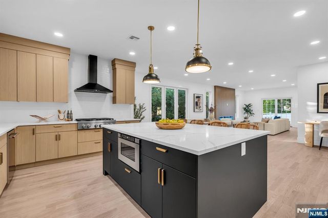 515 Salem Street, Paramus, NJ 07652