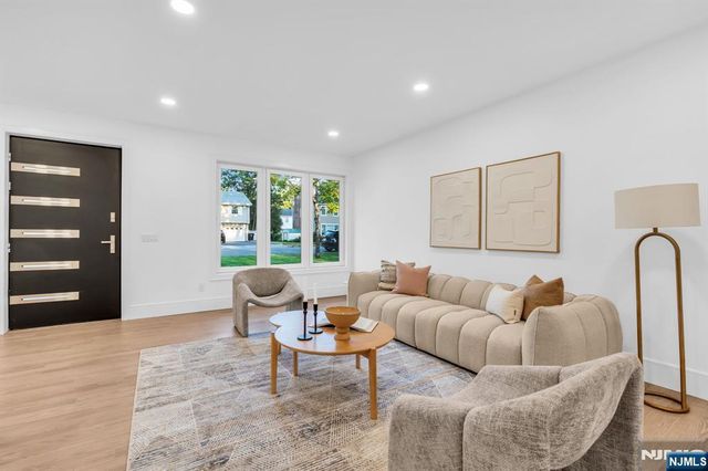 515 Salem Street, Paramus, NJ 07652