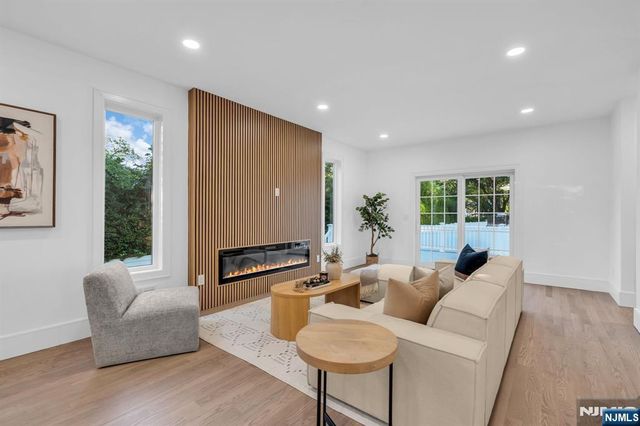 515 Salem Street, Paramus, NJ 07652