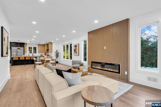 515 Salem Street, Paramus, NJ 07652