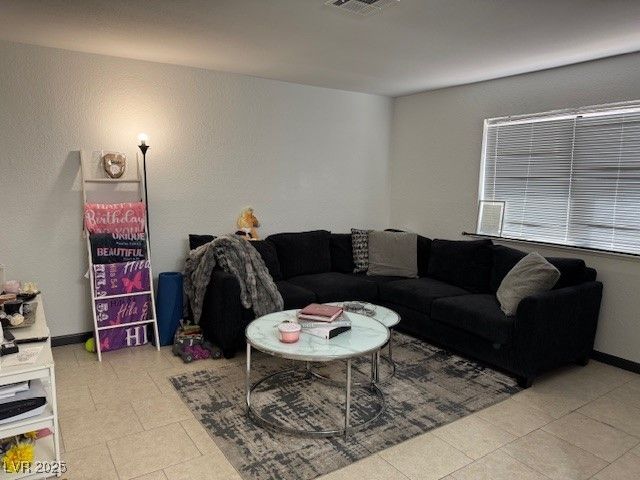 5817 Smoke Ranch Road B, Las Vegas, NV 89108