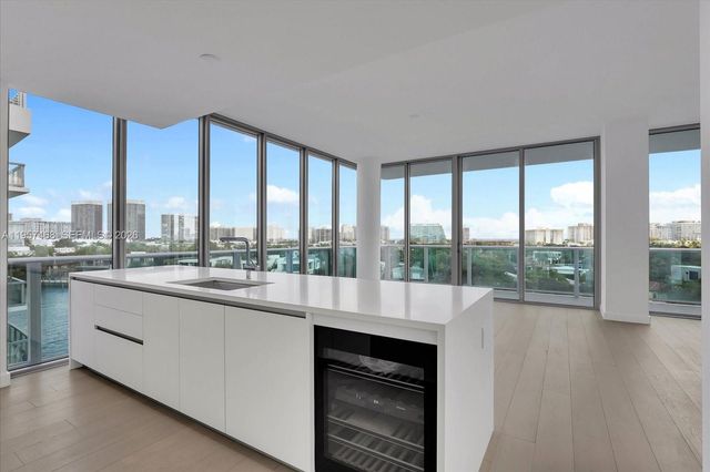 9201 E Bay Harbor LPH_711, Bay Harbor Islands, FL 33154