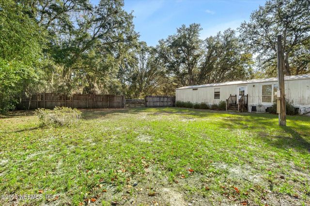 103 WALKER Avenue, Palatka, FL 32177