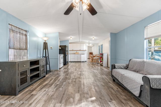 103 WALKER Avenue, Palatka, FL 32177