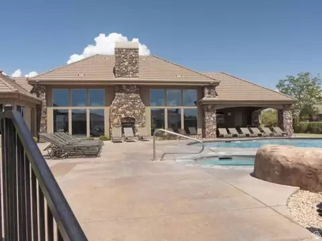 4205 E TORREY PINES DR, Washington, UT 84780