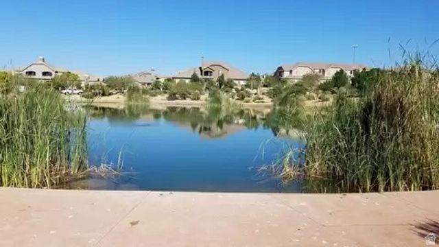 4205 E TORREY PINES DR, Washington, UT 84780