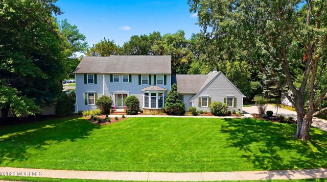 6 Green Meadow Boulevard, Middletown, NJ 07748
