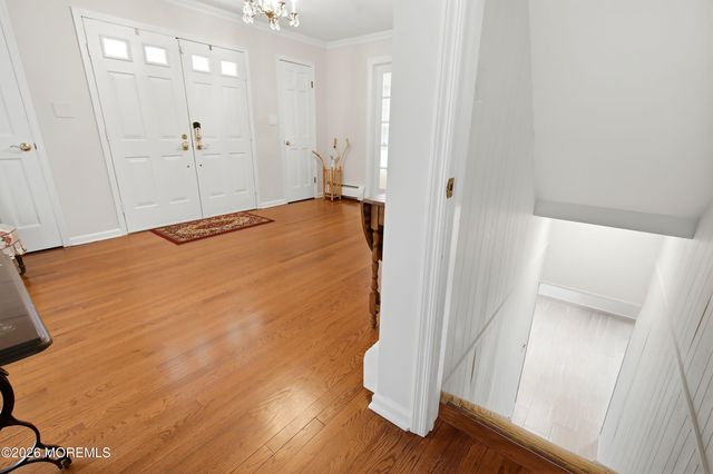 6 Green Meadow Boulevard, Middletown, NJ 07748