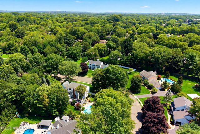6 Green Meadow Boulevard, Middletown, NJ 07748