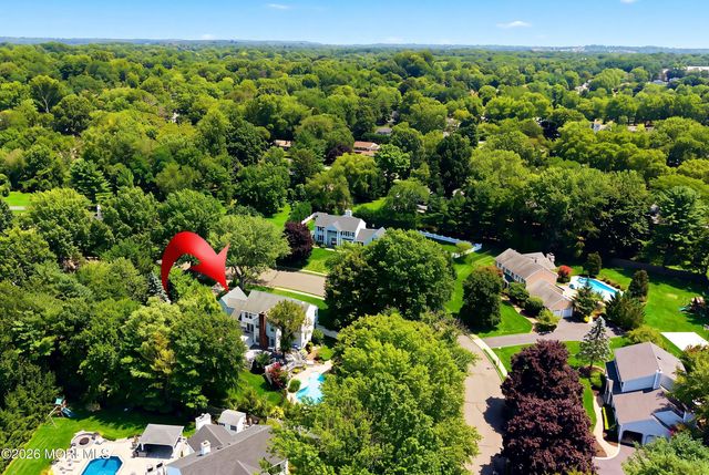 6 Green Meadow Boulevard, Middletown, NJ 07748