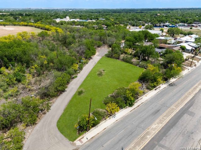 1667 RIGSBY AVE, San Antonio, TX 78210