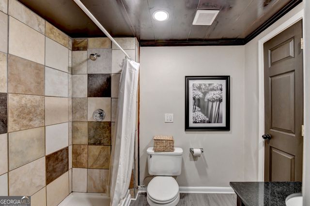 131 Denna Drive, Alpharetta, GA 30009