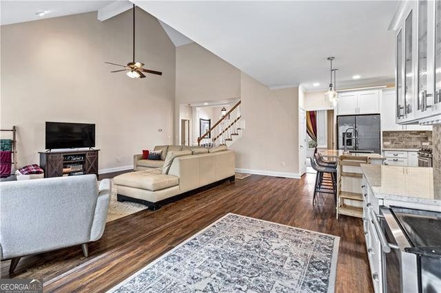 635 Piping Rock Point, Lawrenceville, GA 30043