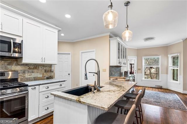 635 Piping Rock Point, Lawrenceville, GA 30043