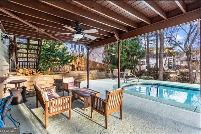 635 Piping Rock Point, Lawrenceville, GA 30043