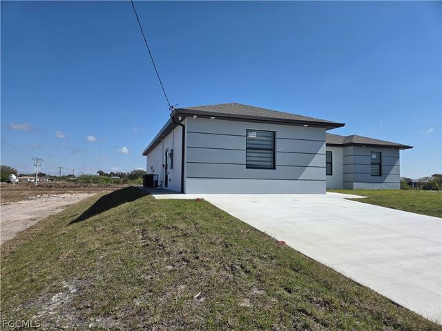 363 Paulcrest AVE, Lehigh Acres, FL 33974