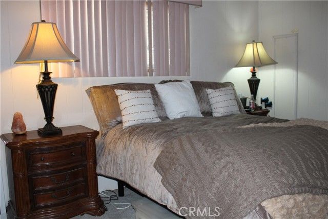 1025 S Lyon, Hemet, CA 92543