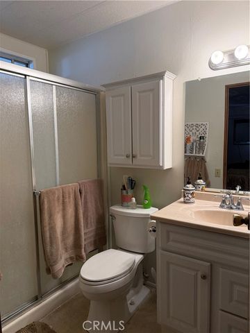 1025 S Lyon, Hemet, CA 92543