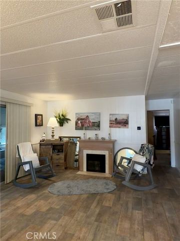 1025 S Lyon, Hemet, CA 92543