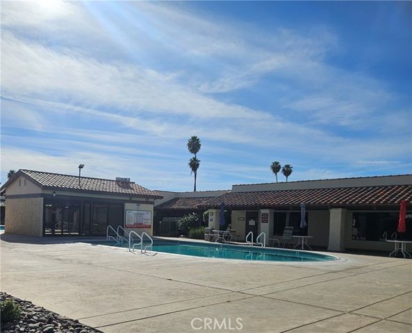 1025 S Lyon, Hemet, CA 92543