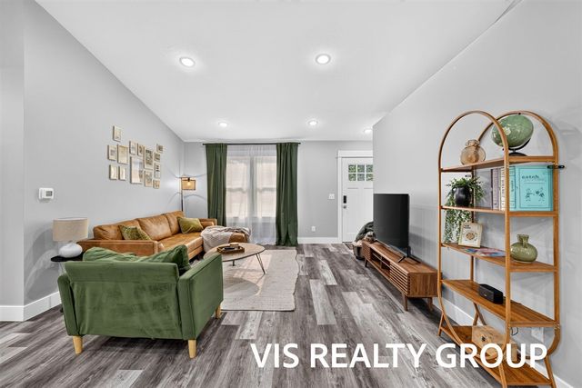 3685 Waalkes Street, Norton Shores, MI 49444