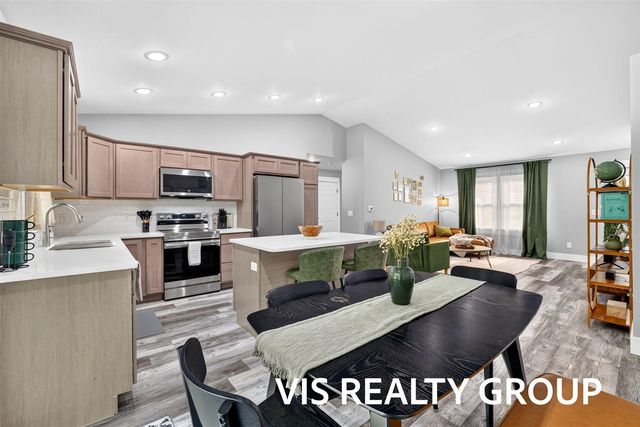 3685 Waalkes Street, Norton Shores, MI 49444