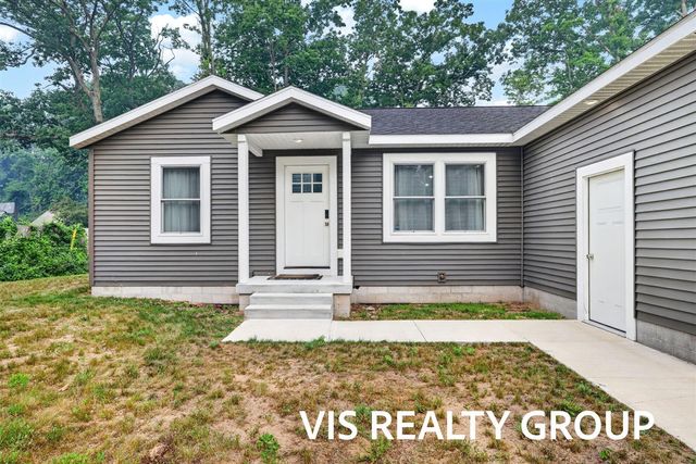 3685 Waalkes Street, Norton Shores, MI 49444