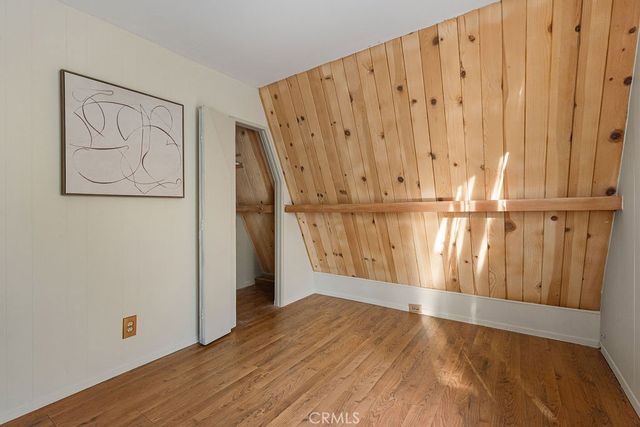 989 Calanda, Crestline, CA 92325
