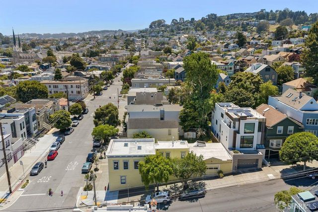 1352 Sanchez Street, San Francisco, CA 94131