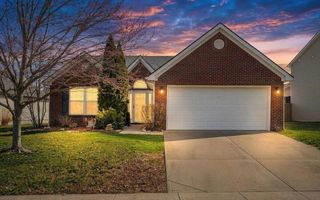 292 Gleneagles Way, Versailles, KY 40383