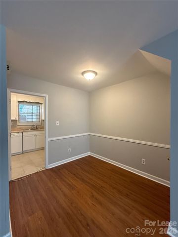 1613 N Sharon Amity Road D, Charlotte, NC 28205