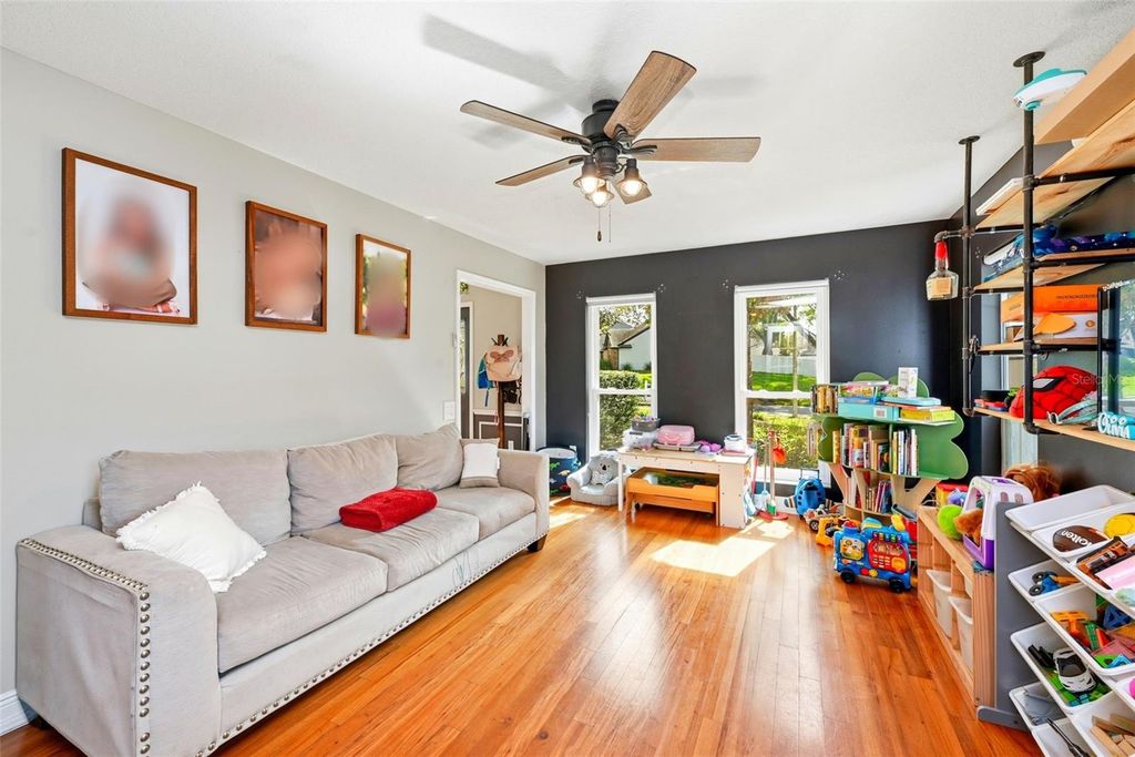 Image 14 of property listing at 1311 OLYMPIA PARK CIRCLE, Ocoee, FL 34761