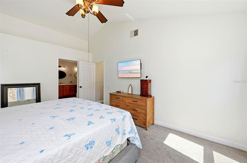 Image 29 of property listing at 1311 OLYMPIA PARK CIRCLE, Ocoee, FL 34761