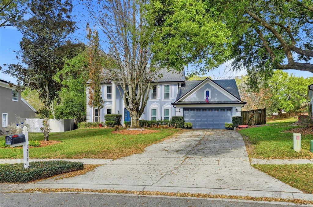 Image 5 of property listing at 1311 OLYMPIA PARK CIRCLE, Ocoee, FL 34761