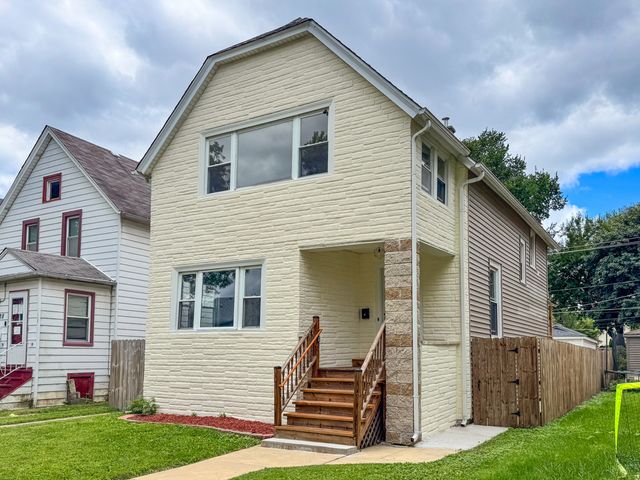 126 S 12th Avenue, Maywood, IL 60153