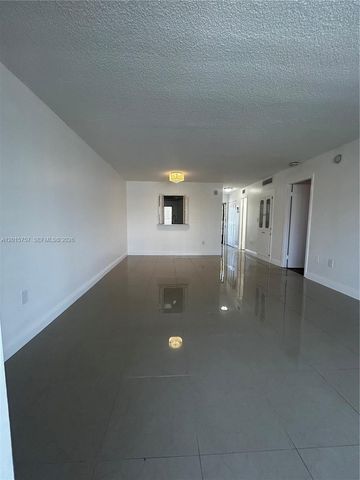 3849 NE 169th St 204, North Miami Beach, FL 33160